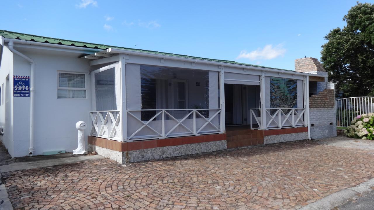 Leisure By The Sea Apartment Kleinmond Exterior foto